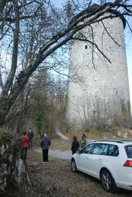 Ravbarjev stolp Zac.obnove1 Tanja V.Jagunic splet